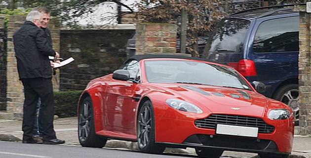 Daniel Craig - V12 Vantage Roadster