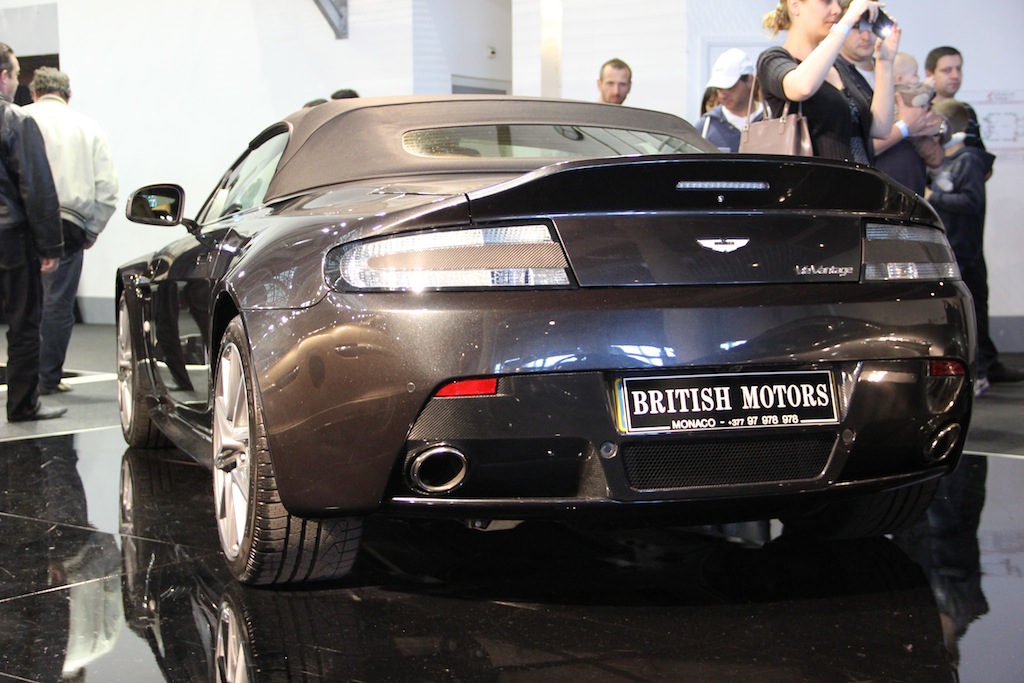 Top Marques - V12 Vantage Roadster rear