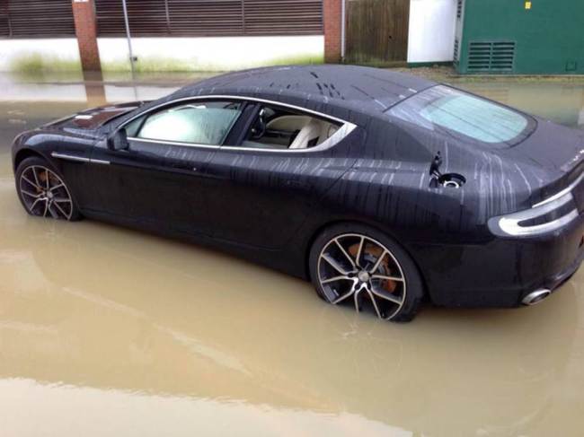 Rapide S in flood