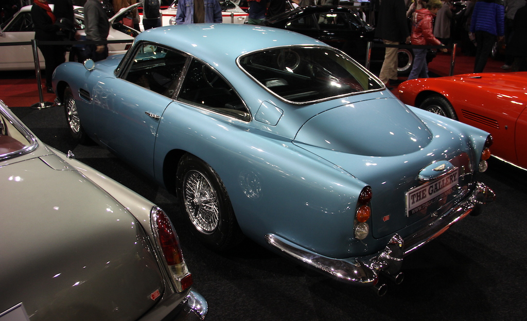 DB5 1964 - rear