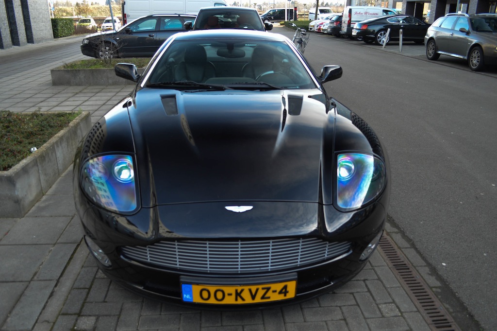 V12 Vanquish - 00KVZ4 (sjoerd)