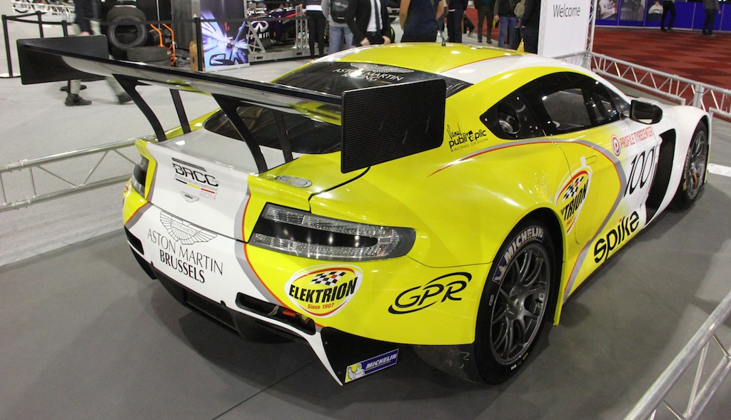 V12 Vantage GT3 - rear