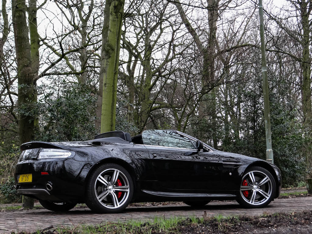 V8 Vantage N400 Roadster - 03890