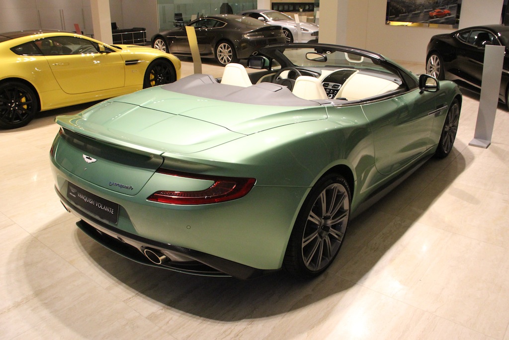 Vanquish Volante - Apple Tree Green - rear right