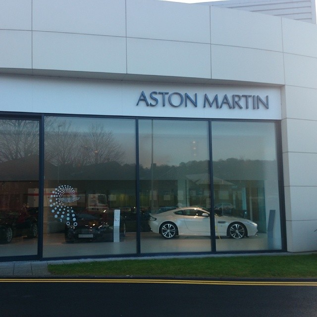 v12 vantage - morning frost white - showroom