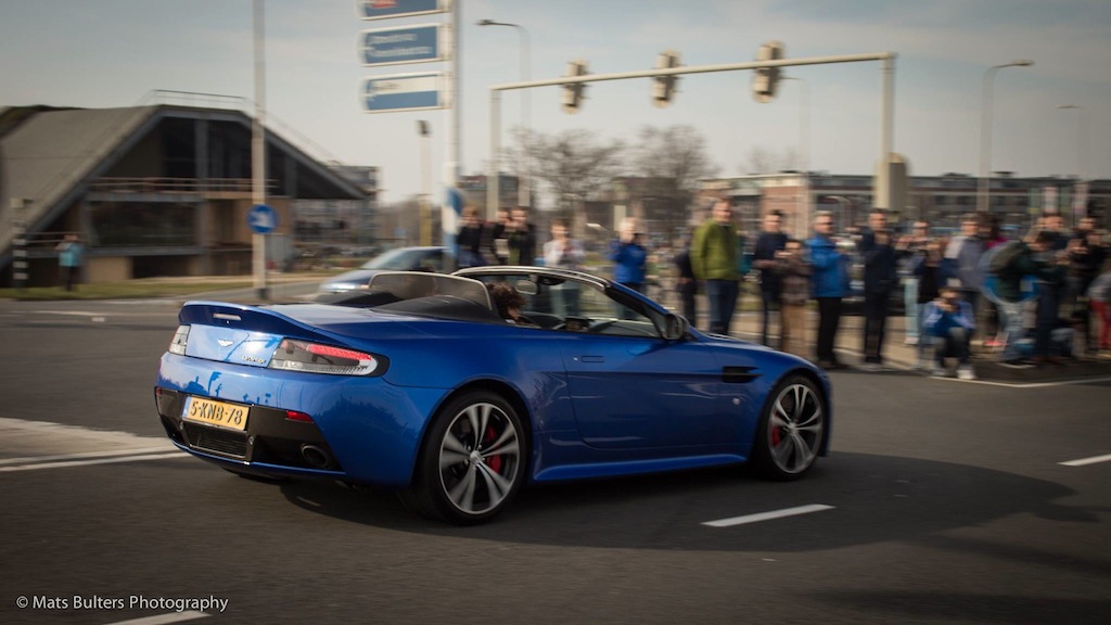 Blue arriving in Ede - by Mats Bulters