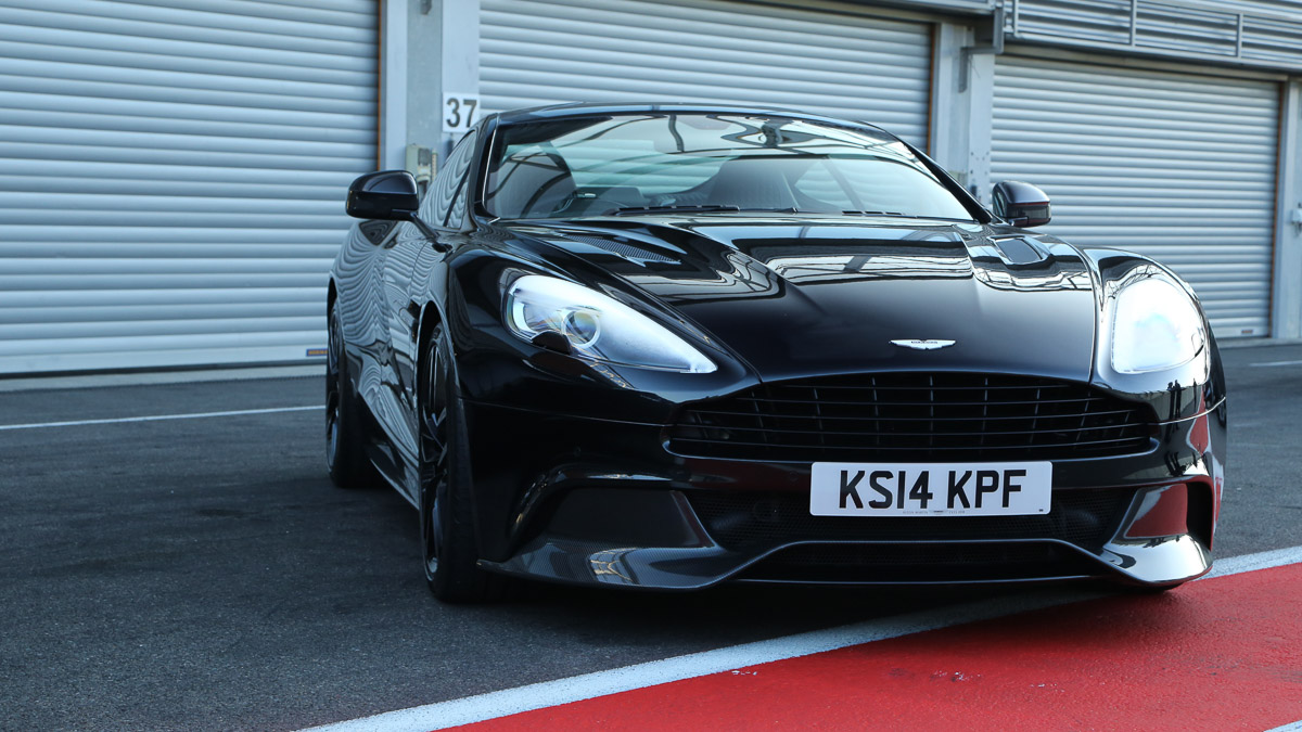 Aston Martin on Spa 2014-1