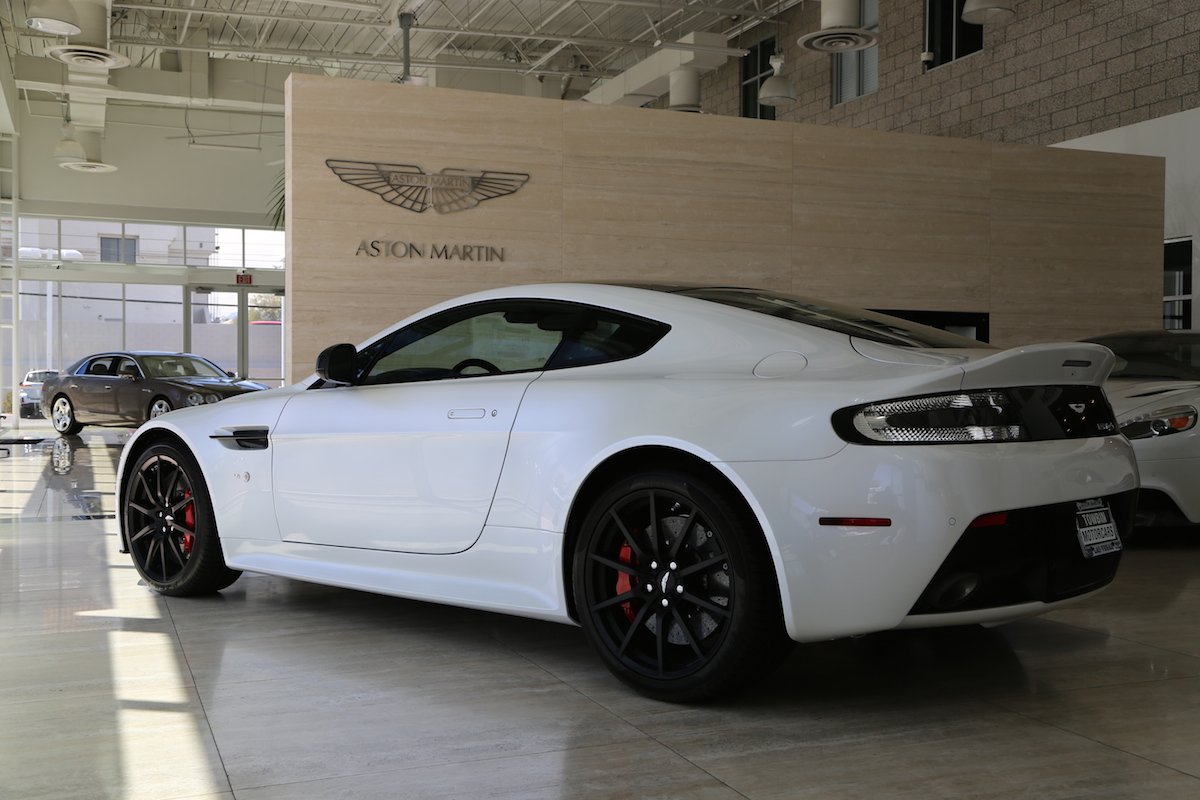 Towbin Vegas - V12 Vantage S - rear left