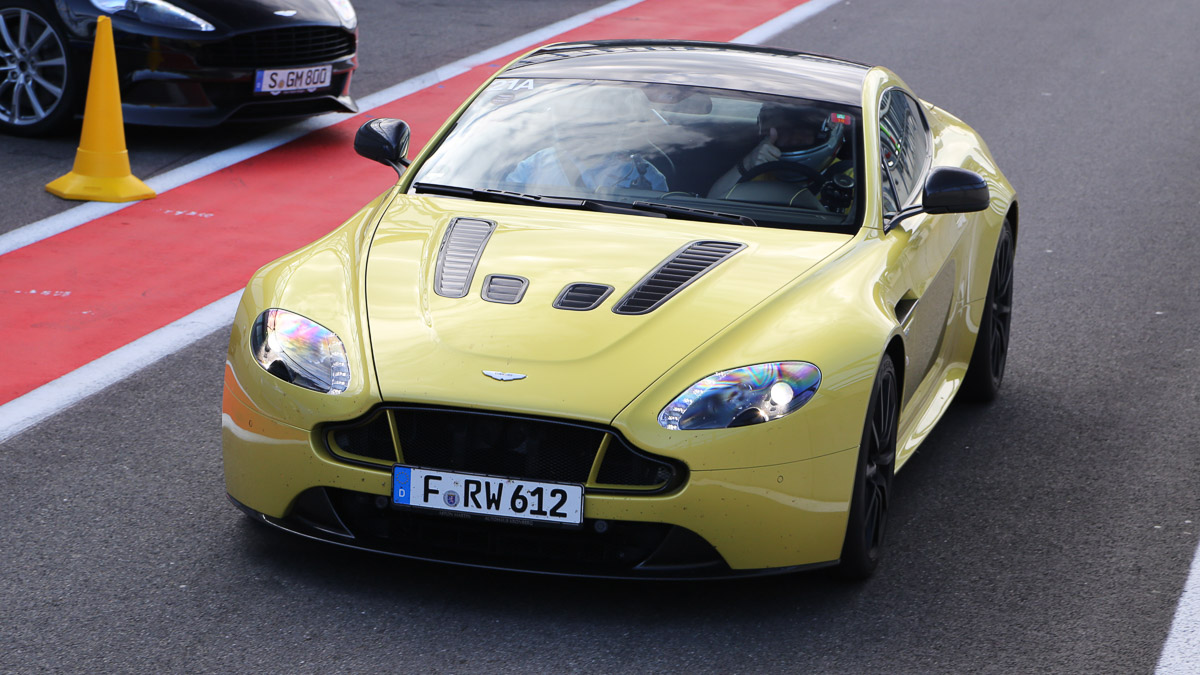Aston Martin on Spa 2014-10