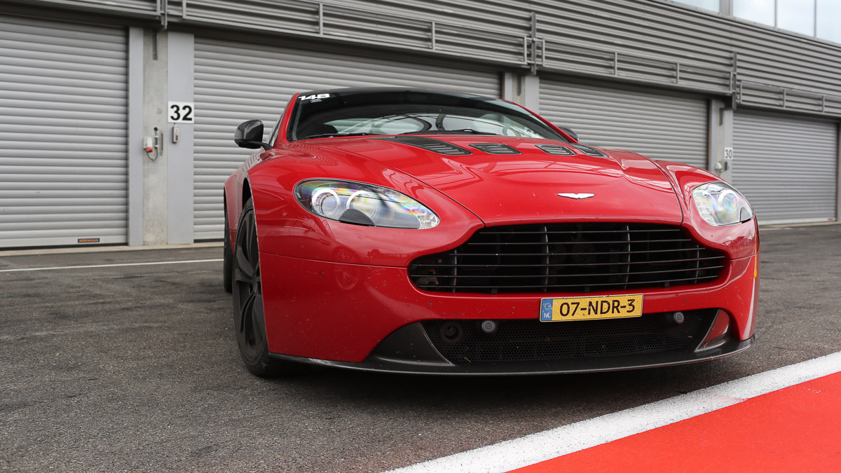 Aston Martin on Spa 2014-24