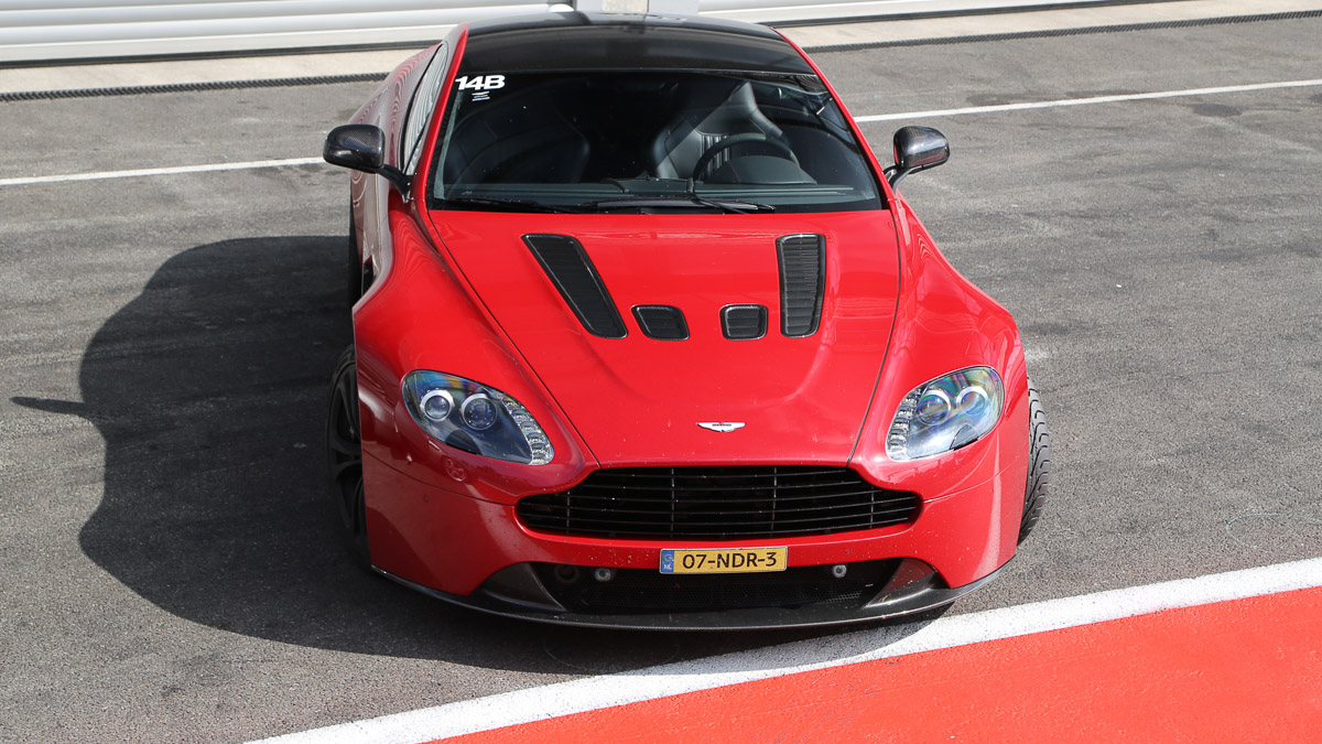Aston Martin on Spa 2014-42